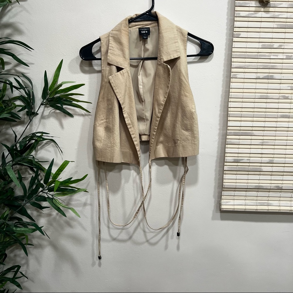 Sleeveless Blazer & Pant Set - Picture 1 of 8